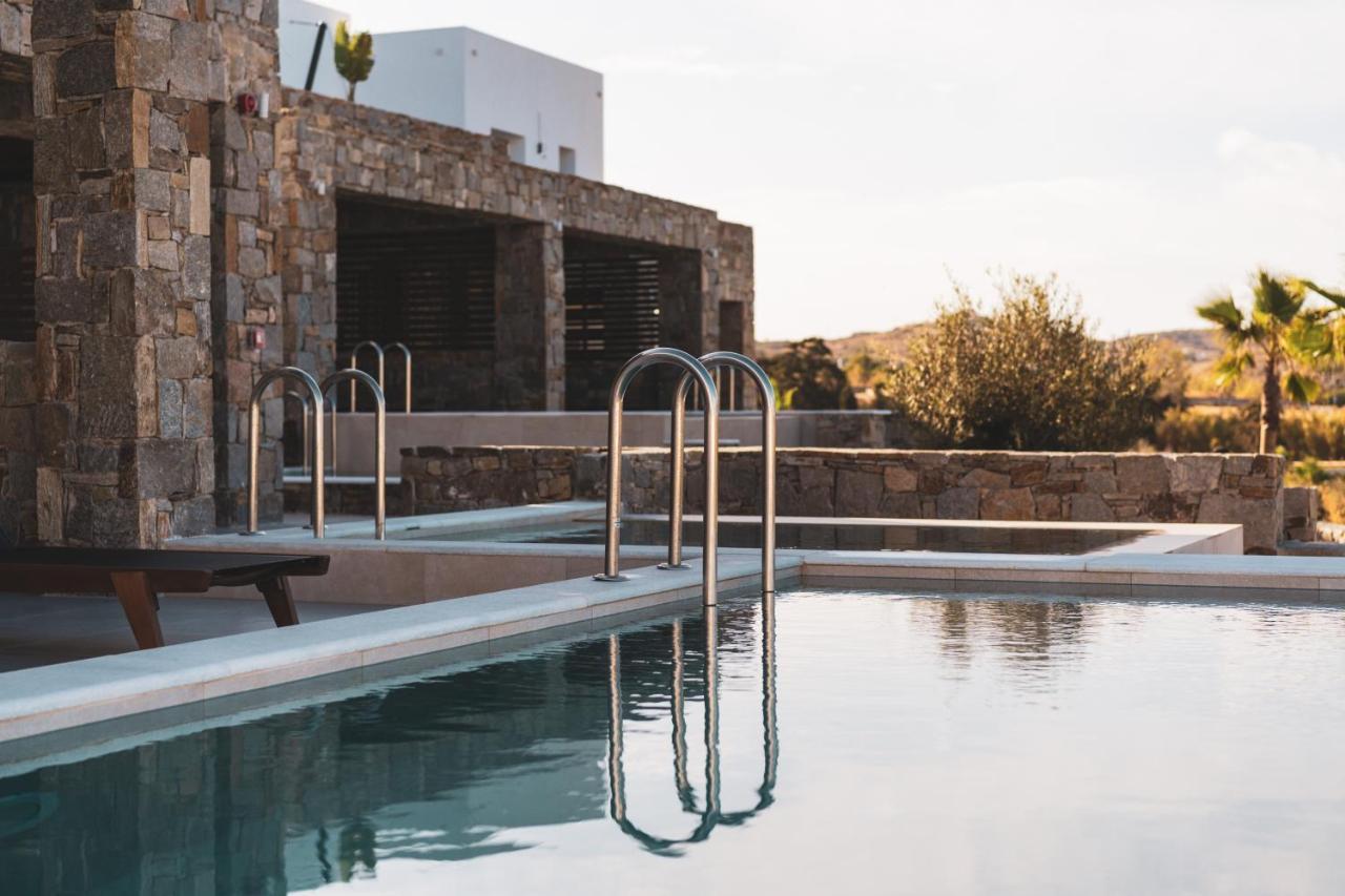 Kouros Blanc Resort & Suites 普恩达 外观 照片