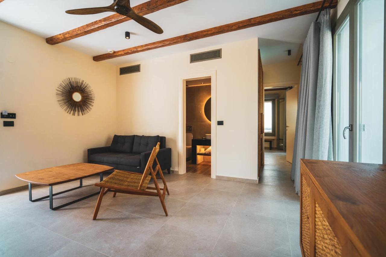 Kouros Blanc Resort & Suites 普恩达 外观 照片