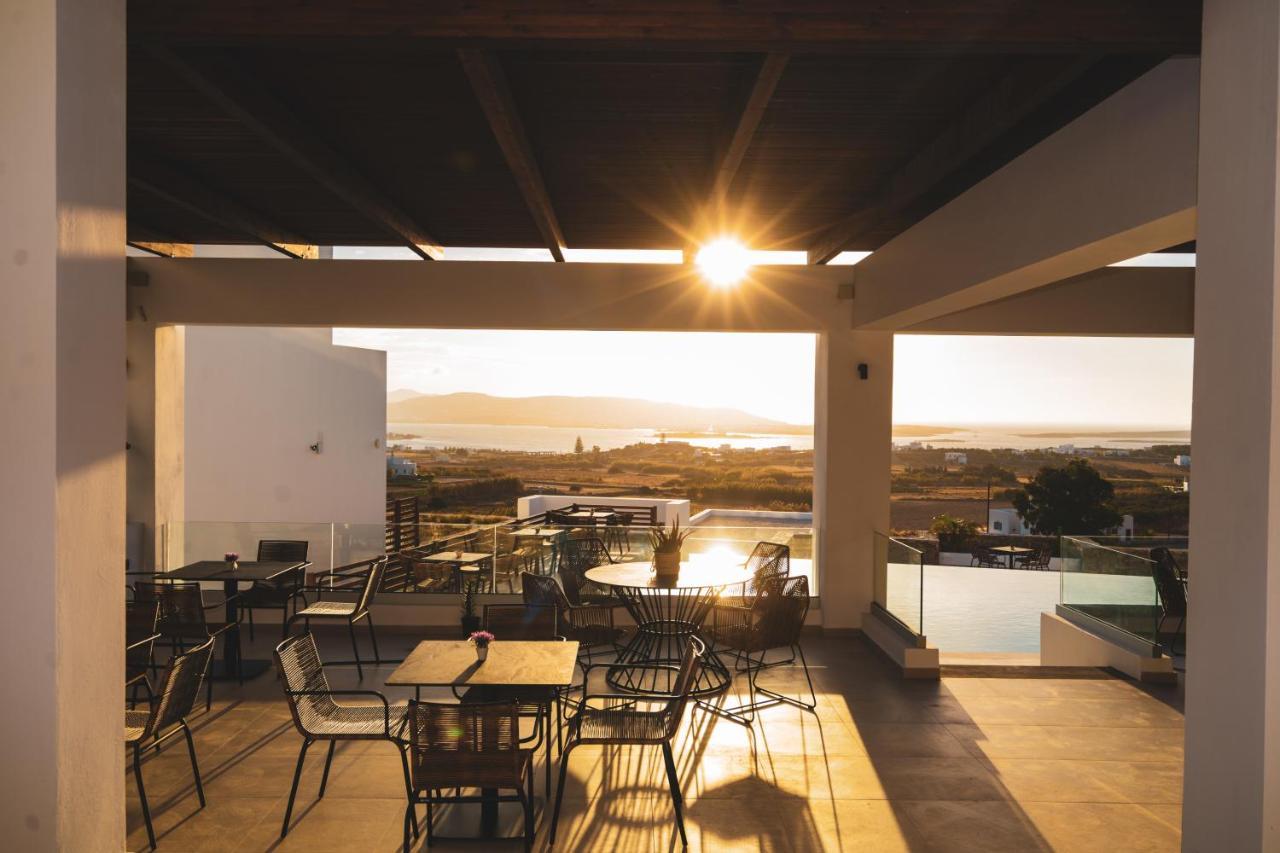 Kouros Blanc Resort & Suites 普恩达 外观 照片